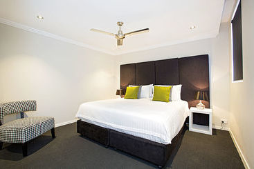 Astina Serviced Apartments - Parkside