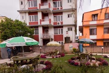 تختخواب و صبحانه Hikers Haven