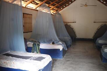 هتل Complexo Alemanha Vilanculos Backpacker