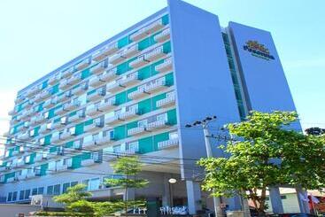 호텔 Khas Makassar