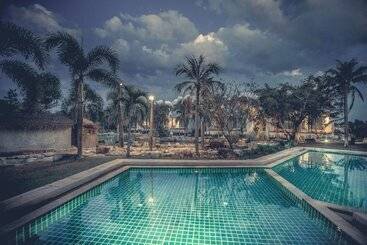 호텔 Ohana Resort And Restaurant