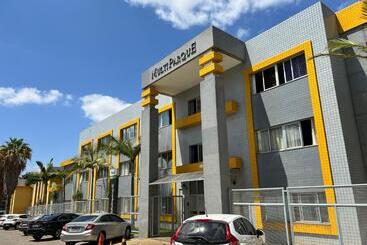 هتل آپارتمان Multiparque Hplus Long Stay