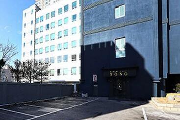 膳宿费 Casual House Sono