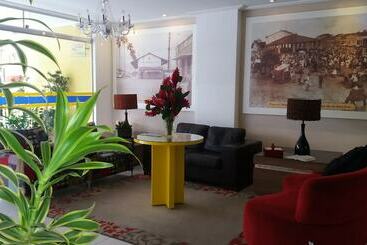 בית מלון כפרי Parati Palace