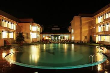 בית מלון כפרי Sunvalley Nasu