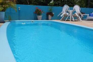 Szálló Pousada Mikaela Arraial