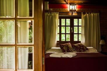 צימר Pousada Além Do Jardim