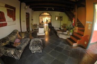 ホテル Hostel Central Ilhabela