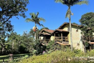 هتل Pousada Village Pachamama