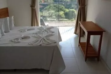 Hostal Escarpas Do Lago Capitolio