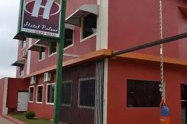 Otel Poloni