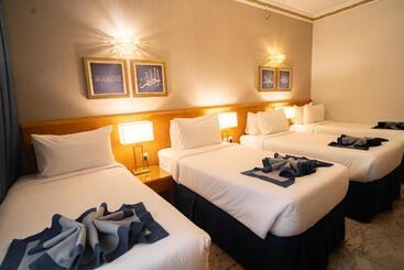 Отель Emaar Grand