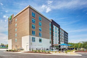 בית מלון כפרי Holiday Inn Express & Suites Covington, An Ihg