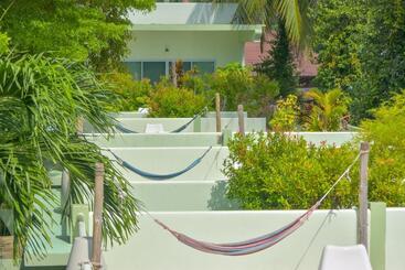 Le Divine Comedie Beach Resort