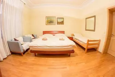 آپارتمان‌های توریست‌ها Villa Ami
