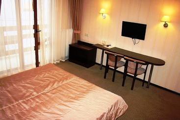 Otel Dacha Na Berezovoy