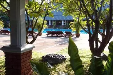 ホテル Korat Resort