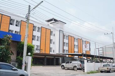Klaang Muang Hotel Rayong