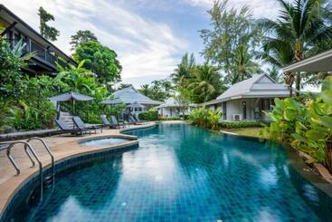 Moracea By Khao Lak Resort