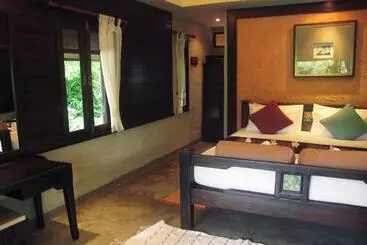 Resort Pai River Corner