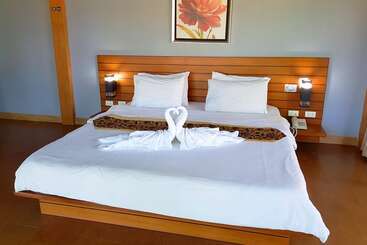 渡假胜地  The Grace Amphawa