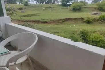 ホテル Sahebs Castle Mcleodganj