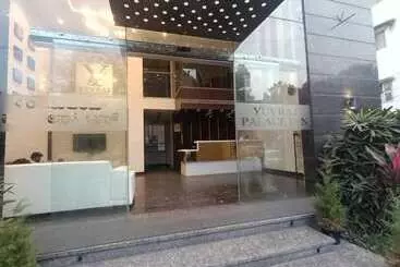 Aamiaismajoitus (B&B) Yuvraj Palace Inn