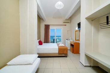 Отель Papageorgiou