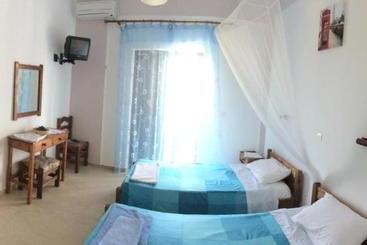 Appartements touristiques Makis Apartments