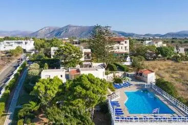 Panorama Seaview Studios & Apartments