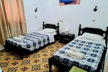 Pension Avra Rooms