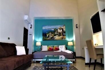 هتل Alameda Cariari Boutique