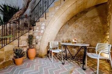 Hotel Bozzali Deluxe