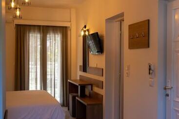 Отель Ideal Boutique