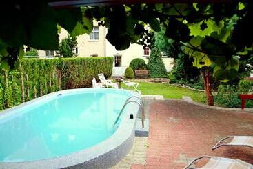 Hotel Penzion Rossini