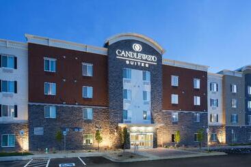 ホテル Candlewood Suites Longmont   Boulder Area, An Ihg