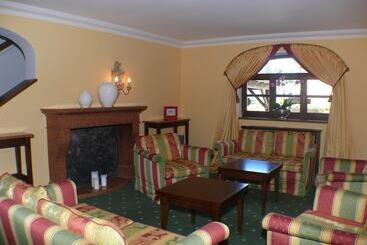 Отель Friesachers Aniferhof