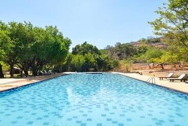 Resort Occidental Paradise Dambulla