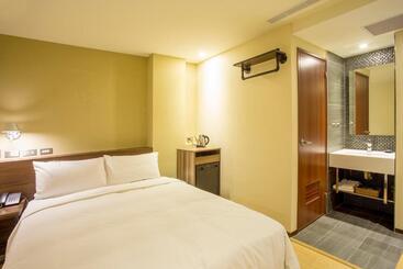 هتل Just Live Inn Keelung