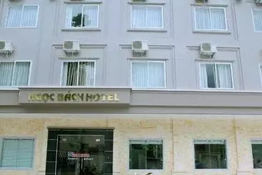 هتل Ngoc Bach