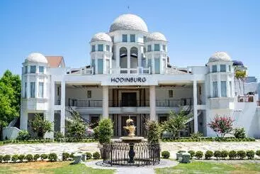 هتل Shangrila Boutique