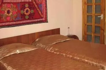 B&b Emir