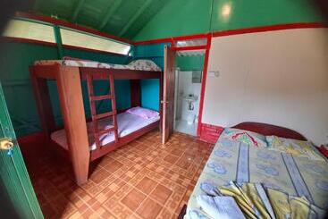 هتل آپارتمان Cabaña Playa Ladrilleros