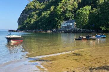 Pensionat Heddfan   Peaceful & Cozy En Suite Room 5 Mins From Stunning Llanbedrog Beach