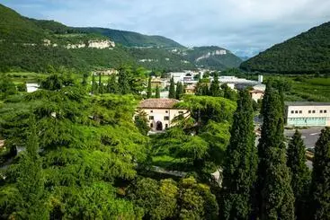 Aamiaismajoitus (B&B) Villa Carrara La Spada