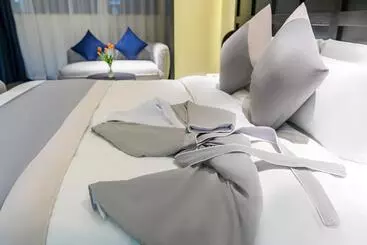 Empathy Hotel Guangzhou East Railway Station Tianhe Sports Center