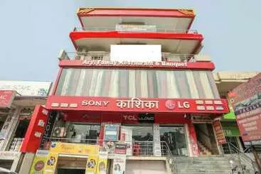 Hotelli Goroomgo Shiv Ganga Guest House Varanasi