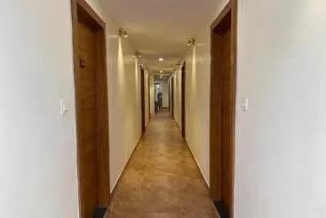 Hotel Heera Residency