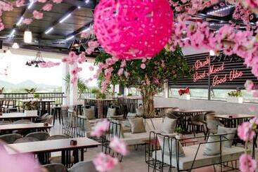 Sunny Hotel Xuyên Mộc