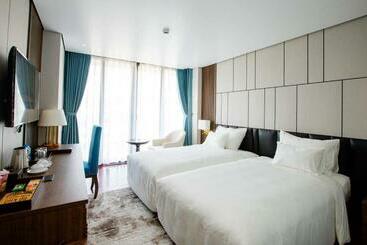 Milano Legend Hotel Ha Long